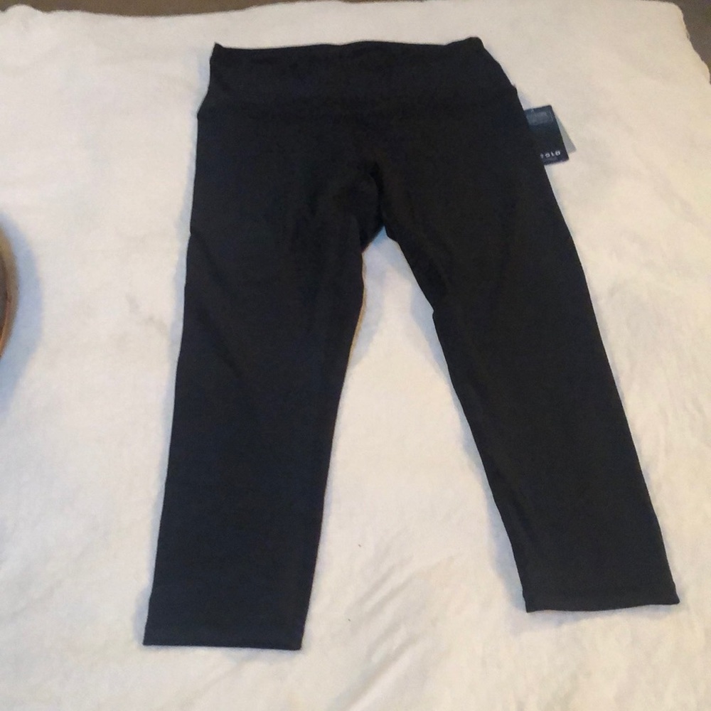Tesla capri workout pants